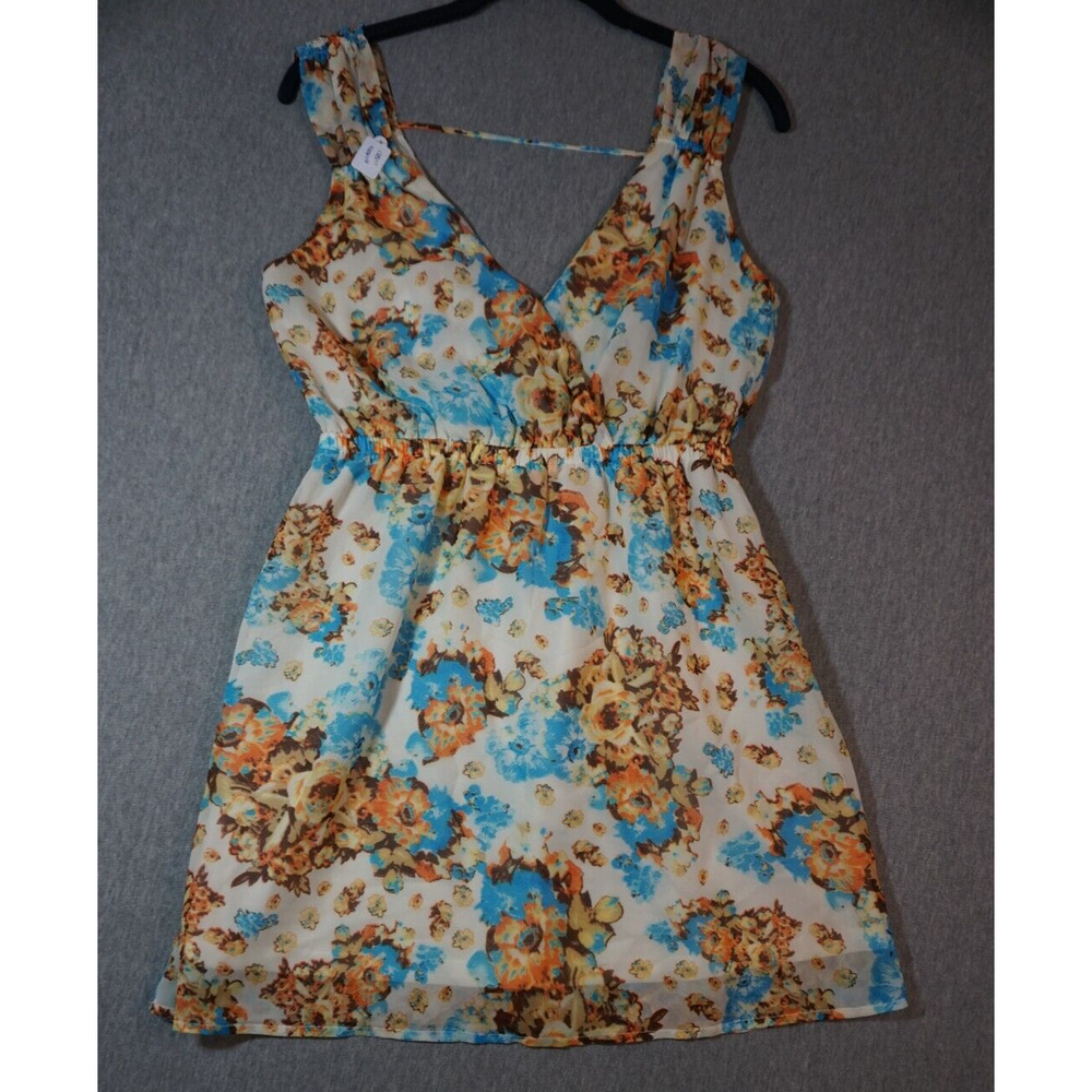 Love tree Ladies Lined dress mini floral print Sz M
